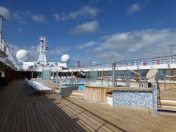 Seven Seas Voyager Pool picture