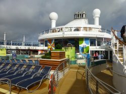 Anthem of the Seas Outdoor Pool picture