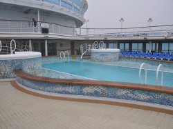 Caribbean Princess Neptunes Reef and Pool picture