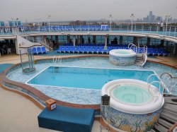 Caribbean Princess Neptunes Reef and Pool picture