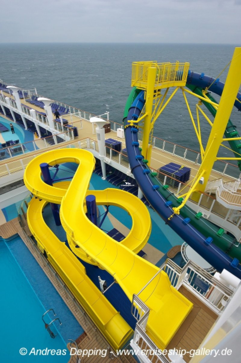 Norwegian Escape Family Waterslide Pictures