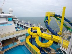 Norwegian Escape Family Waterslide picture