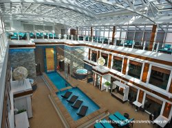 Norwegian Escape Haven Courtyard picture