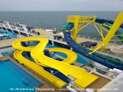 Norwegian Escape Family Waterslide picture