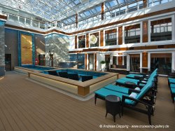 Norwegian Escape Haven Courtyard picture