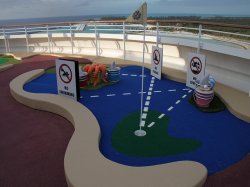 Disney Dream Mini Golf picture