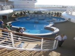 Disney Dream Quiet Cove Pool picture