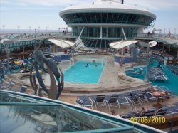 Splendour of the Seas Main Pool picture