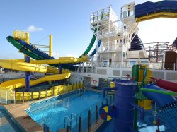 Norwegian Escape Family Pool picture