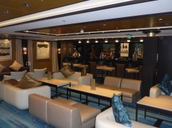 Norwegian Escape Haven Lounge picture