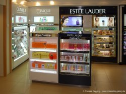 Celebrity Reflection Galleria Boutiques picture