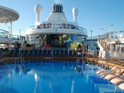 Anthem of the Seas Outdoor Pool picture