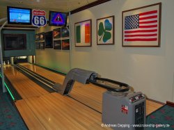 Norwegian Breakaway O Sheehans Bar & Grill picture Uploaded in 2015 Photo courtesy of Andreas Depping. Norwegian Breakaway O Sheehans Bar & Grill picture