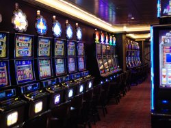 Anthem of the Seas Casino Royale picture