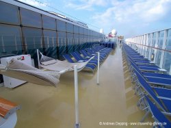 Norwegian Breakaway Sun Deck picture