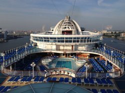 Crown Princess Neptunes Reef and Pool picture