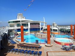 Freedom of the Seas Outdoor Movie Screen picture