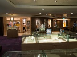 Norwegian Epic Shops picture