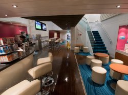 Norwegian Epic Studio Lounge picture