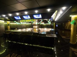 Norwegian Epic Bliss Ultra Lounge picture