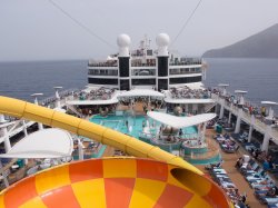 Norwegian Epic Pool picture