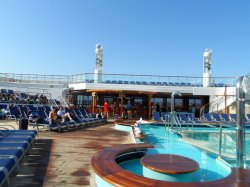 Carnival Conquest Sun Pool picture