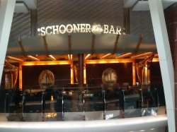 Oasis of the Seas Schooner Bar picture