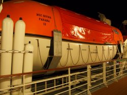 MSC Divina Exterior Promenade picture