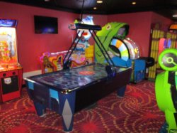 Empress of the Seas Arcade picture