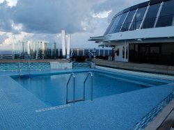 MSC Divina The Garden Pool picture