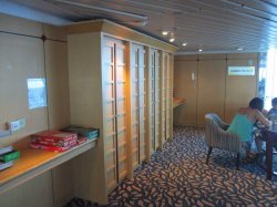 Empress of the Seas Card Room picture