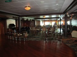 Empress of the Seas Schooner Bar picture