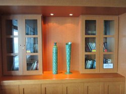 Empress of the Seas Library picture