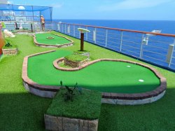 Carnival Conquest Mini Golf picture