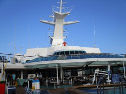 Empress of the Seas Pool picture