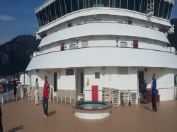 Queen Elizabeth Deck 5 forward picture
