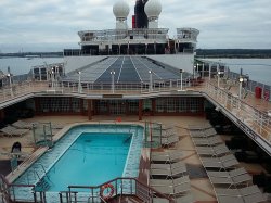 Queen Elizabeth Pavlion Pool picture