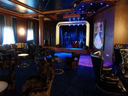 Seven Seas Explorer Explorers Lounge picture