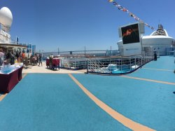 Grand Princess Sun Deck picture