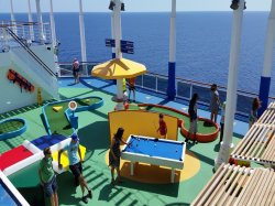 Carnival Vista Sky Greens picture