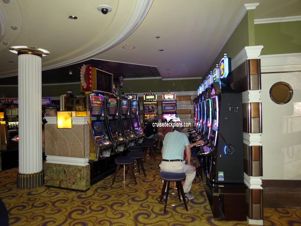 celebrity equinox casino