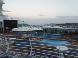 Vision of the Seas Main Pool picture