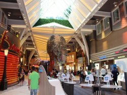 Harmony of the Seas Royal Promenade and Shops picture