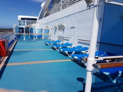 Golden Princess Sun Deck picture