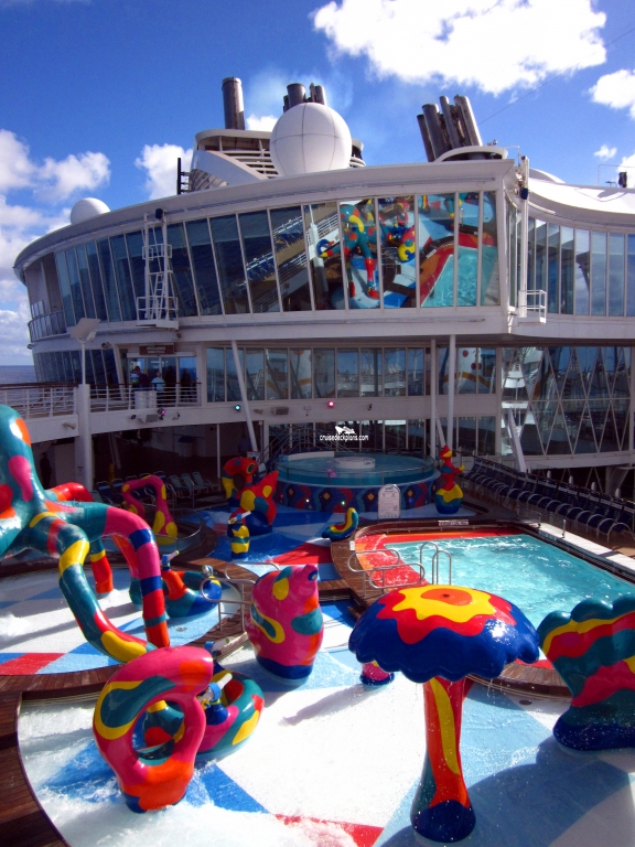 Allure of the Seas H20 Zone Pictures