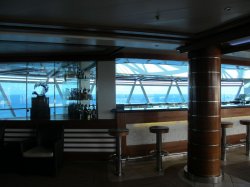 Royal Princess III SeaView Bar picture