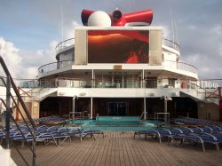 Carnival Conquest Sun Pool picture