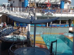 Brilliance of the Seas Pool picture