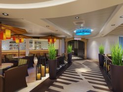 Carnival Horizon Ocean Plaza picture