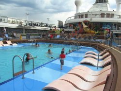 Ovation of the Seas Outdoor Pool picture